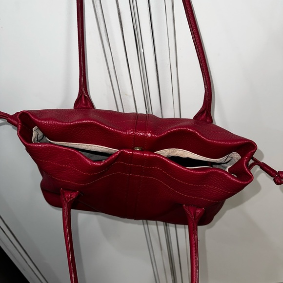 Beautiful BARR+BARR NY pebbled leather red SHOULDER HOBO SATCHEL TOTE HANDBAG - Picture 9 of 10